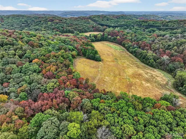 $2,095,500 | 127-ac 127-ac Circle, Marthasville, MO 63357