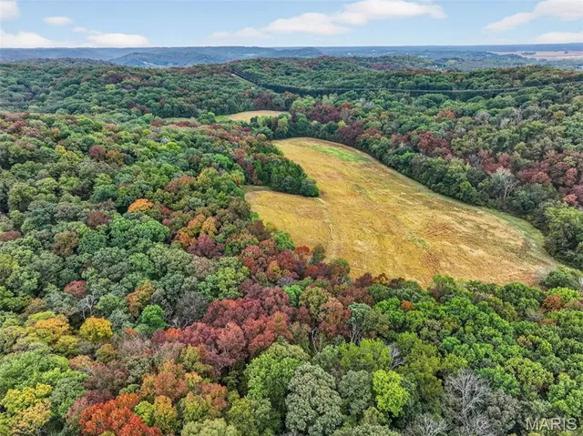 $2,095,500 | 127-ac 127-ac Circle, Marthasville, MO 63357