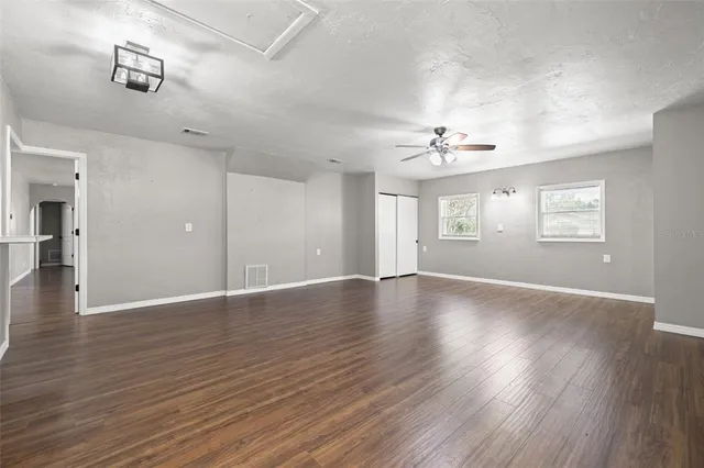 $600,000 | 1512 Florida Avenue, Palm Harbor, FL 34683