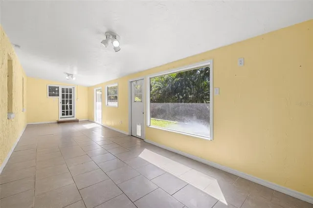 $600,000 | 1512 Florida Avenue, Palm Harbor, FL 34683