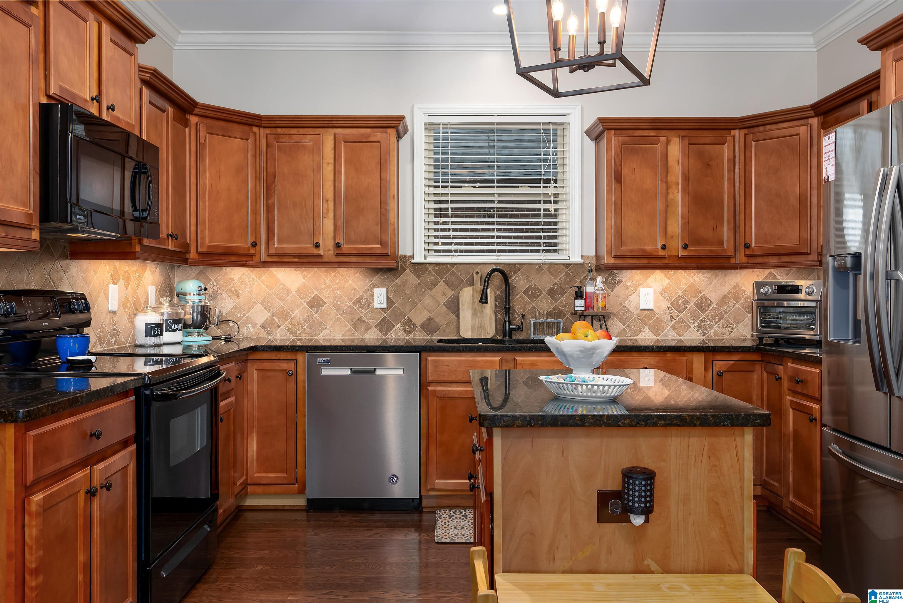 276 Lacey Avenue Alabaster, AL 35114 - Photo 13 of 41