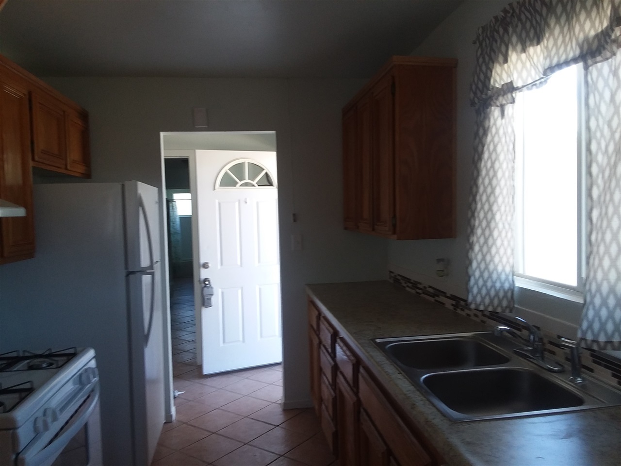 13326 Powers Road Poway, CA 92064 - Photo 14 of 16