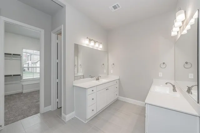 $4,450 | 12994 Averi Lane, Farmers Branch, TX 75234