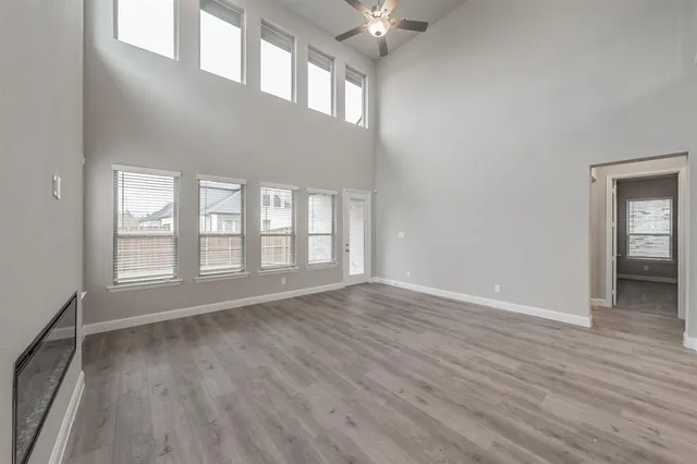 $4,450 | 12994 Averi Lane, Farmers Branch, TX 75234