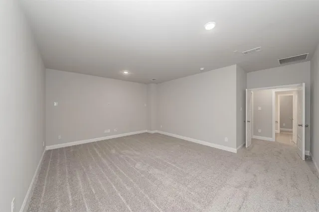 $4,450 | 12994 Averi Lane, Farmers Branch, TX 75234