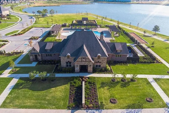 $4,450 | 12994 Averi Lane, Farmers Branch, TX 75234