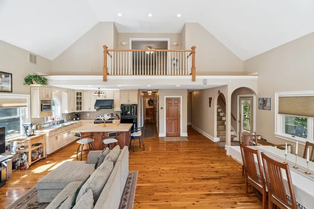 $849,900 | 117 Horseshoe Drive, West Windsor, VT 05037