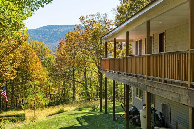 $849,900 | 117 Horseshoe Drive, West Windsor, VT 05037