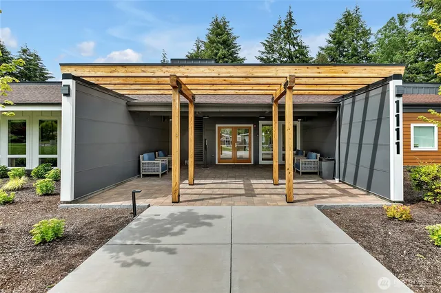 a view of entrance gate of the house