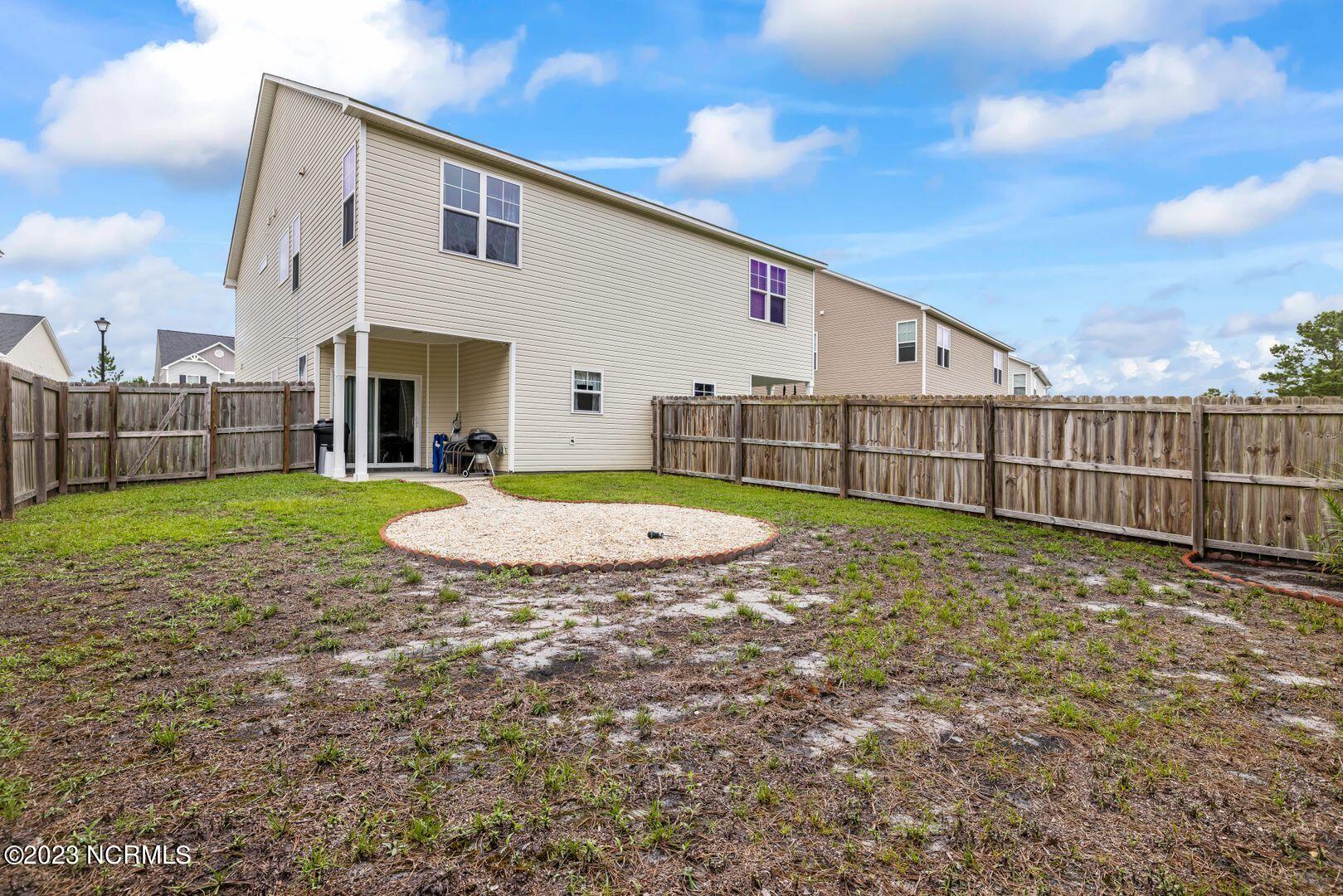332 Frisco Way Holly Ridge, NC 28445 - Photo 2 of 10 332.9