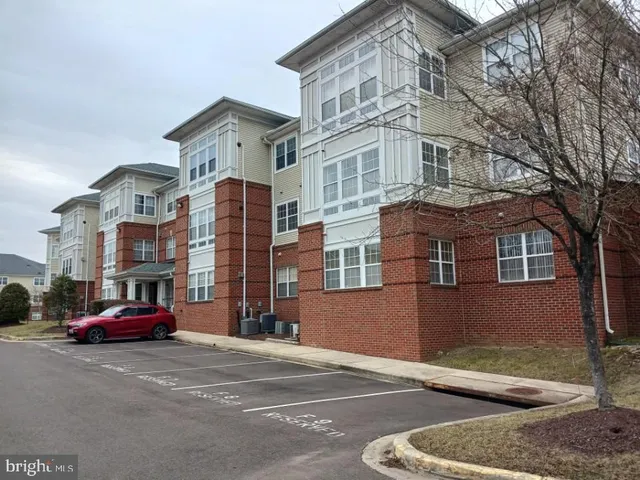 $310,000 | 1 Cameron Grove Boulevard, Unit 202, Upper Marlboro, MD 20774