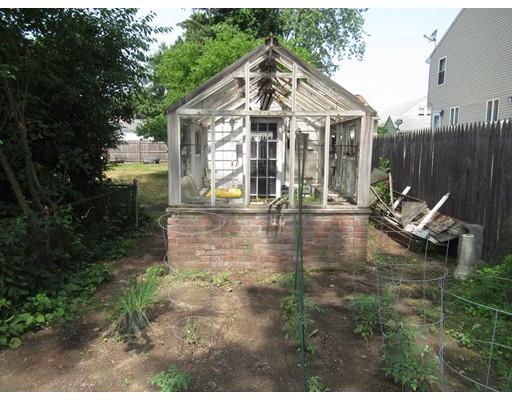227 Prentice Street Springfield, MA 01104 - Photo 27 of 33