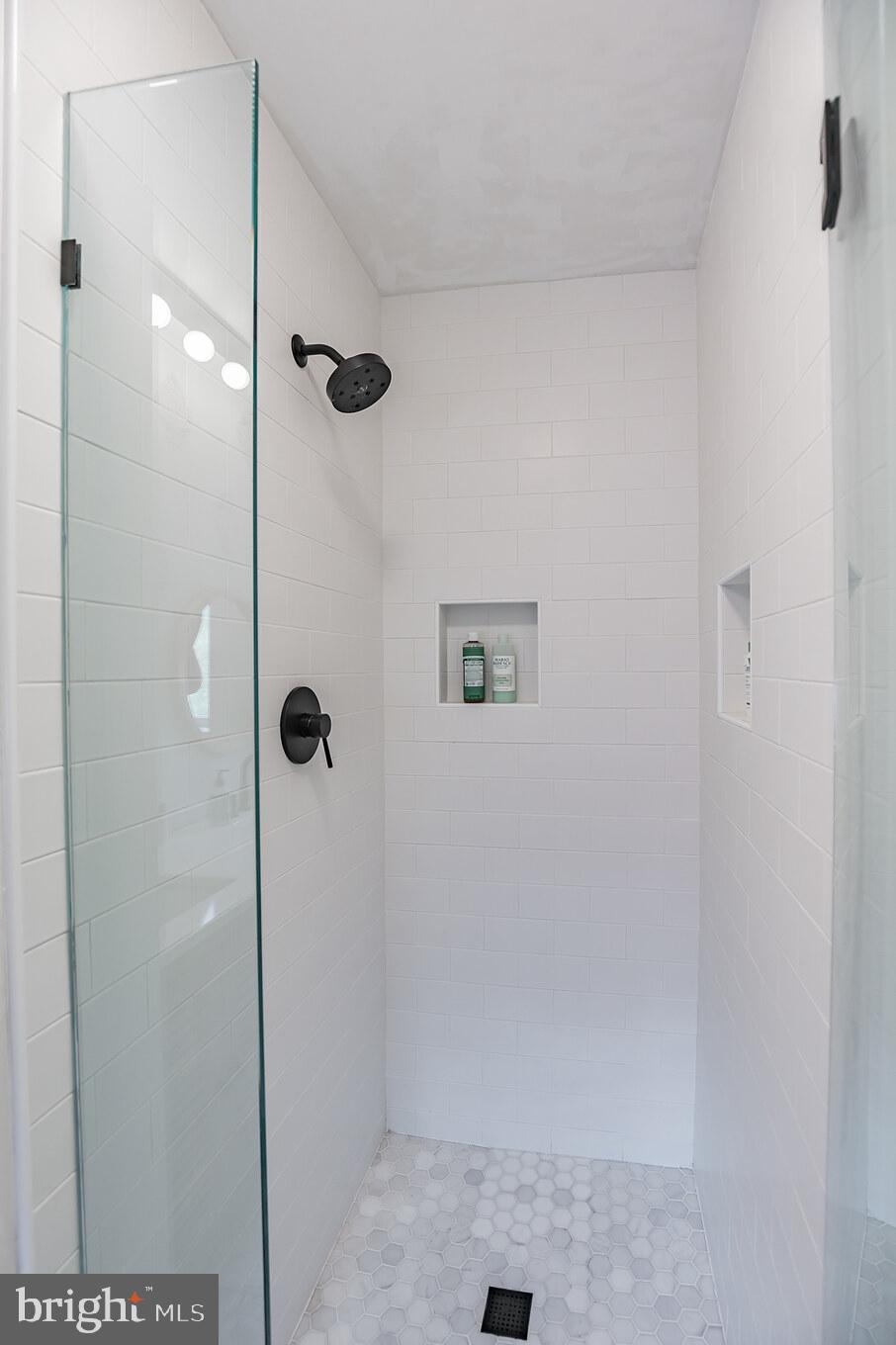 609 7th Street Northeast Washington, DC 20002 - Photo 25 of 30