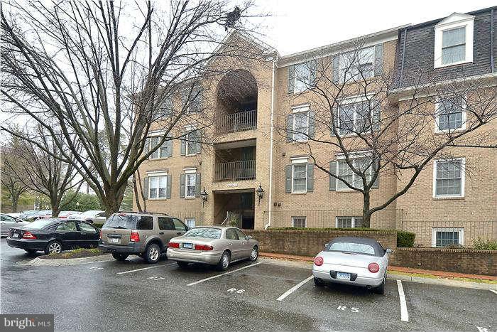 10703 Kings Riding Way, Unit T113 North Bethesda, MD 20852 - Photo 1 of 30 Exterior (Front)