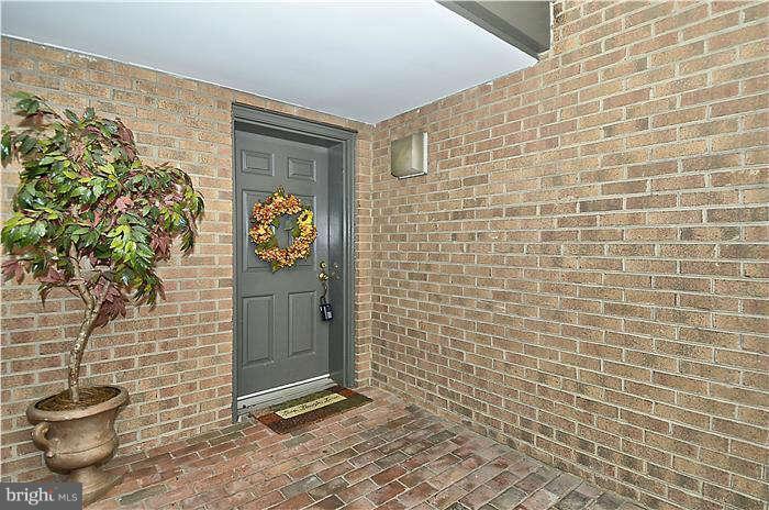 10703 Kings Riding Way, Unit T113 North Bethesda, MD 20852 - Photo 2 of 30 Exterior (Front)