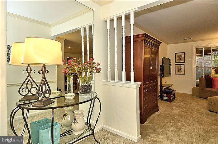 10703 Kings Riding Way, Unit T113 North Bethesda, MD 20852 - Photo 4 of 30 Interior (General)
