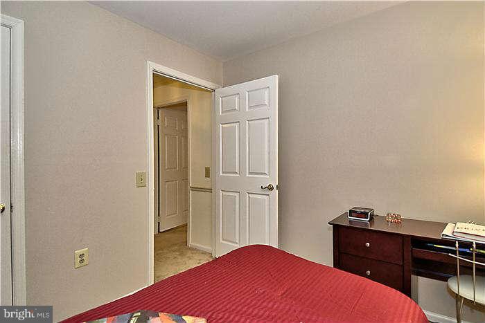 10703 Kings Riding Way, Unit T113 North Bethesda, MD 20852 - Photo 9 of 30 Bedroom