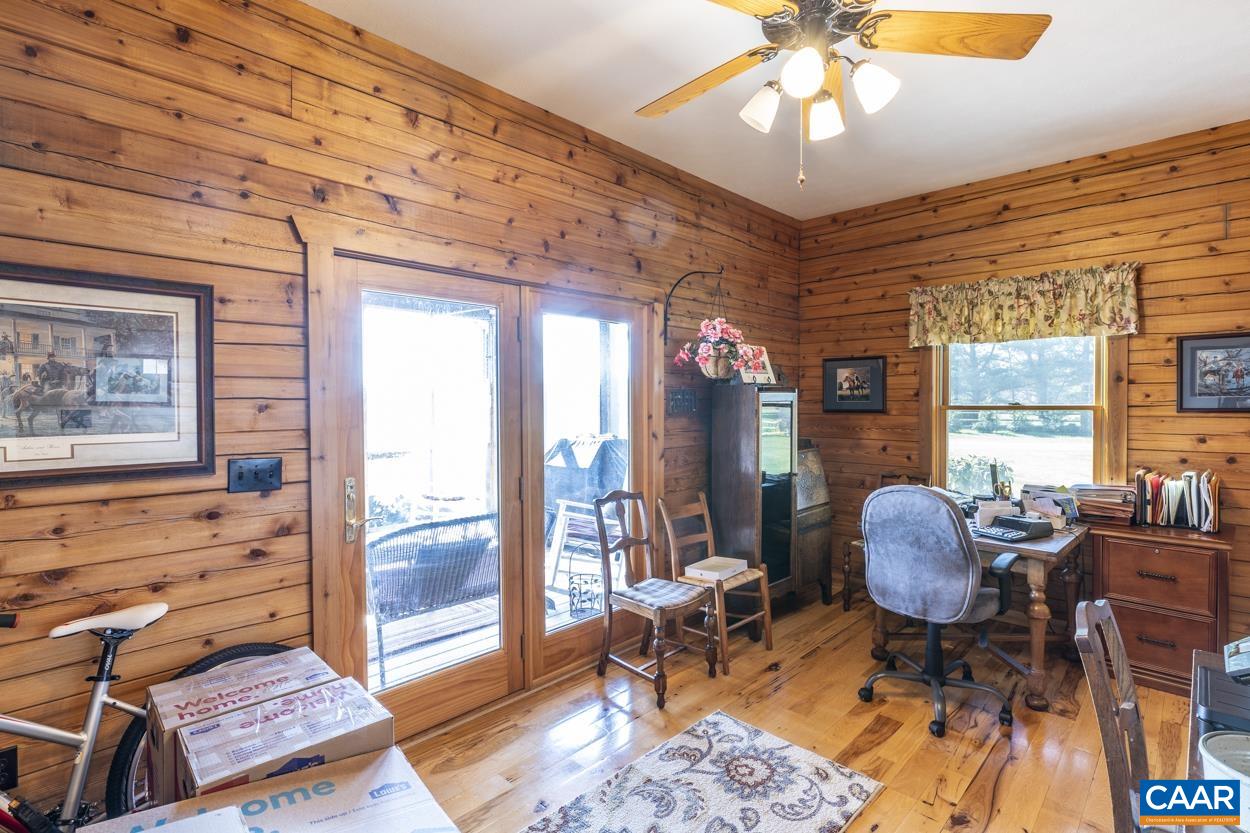 556 Good Hope Church Road Aroda, VA 22709 - Photo 48 of 75 a living room with furniture and wooden floor