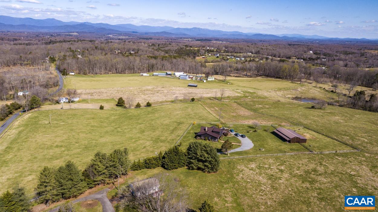 556 Good Hope Church Road Aroda, VA 22709 - Photo 72 of 75 a view of an ocean and a mountain