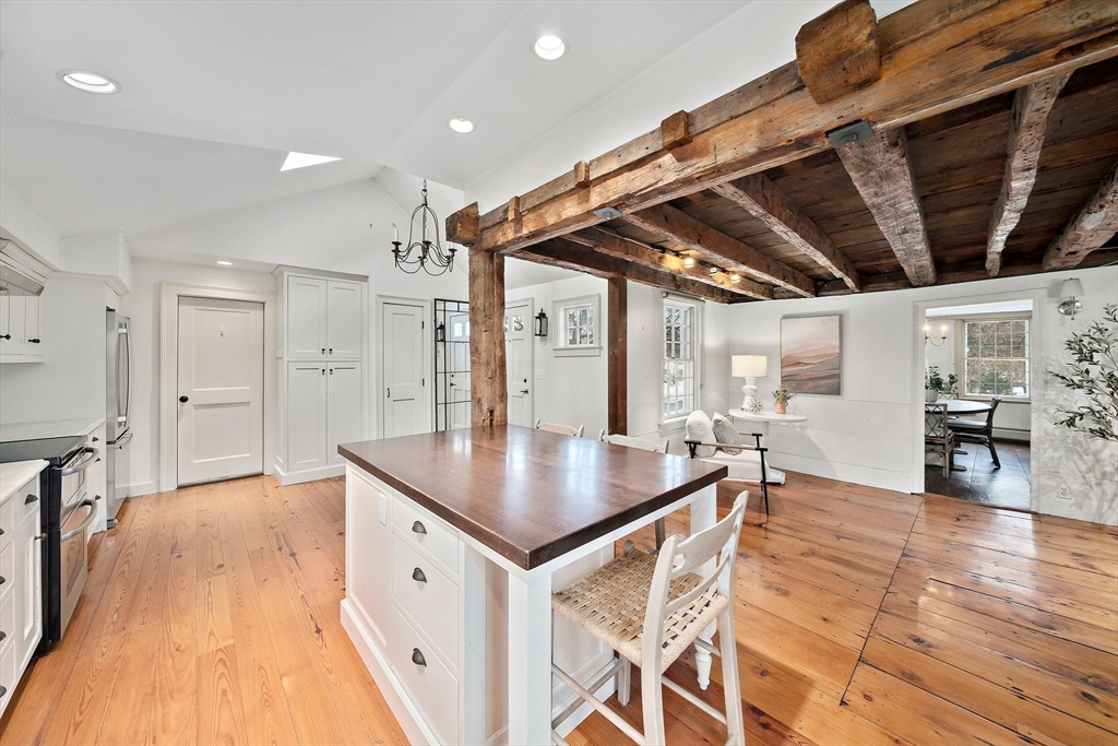 605 Main Street Hingham, MA 02043 - Photo 6 of 38