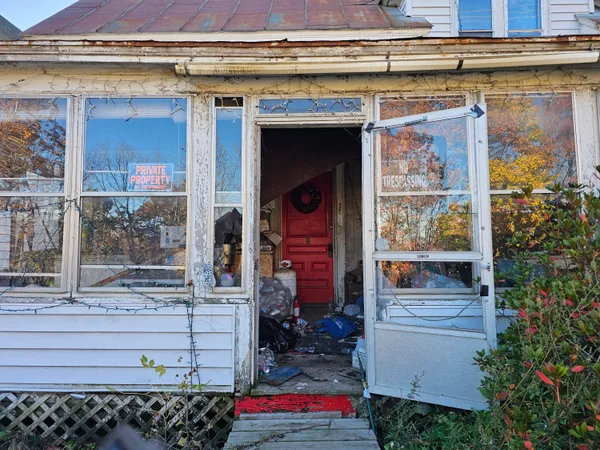 $35,000 | 71 Pittsfield Avenue, Hartland, ME 04943