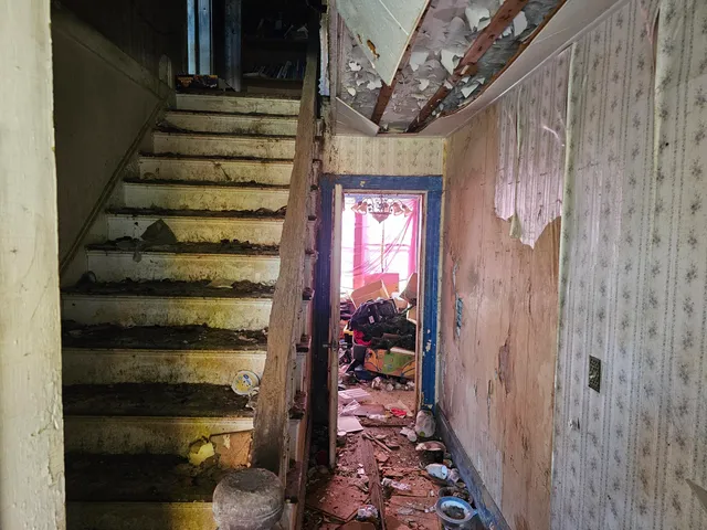 $38,000 | 71 Pittsfield Avenue, Hartland, ME 04943