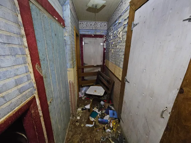 $38,000 | 71 Pittsfield Avenue, Hartland, ME 04943