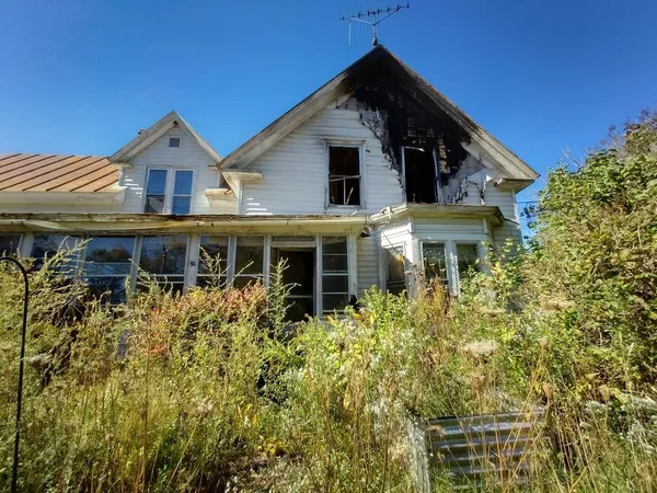 $35,000 | 71 Pittsfield Avenue, Hartland, ME 04943