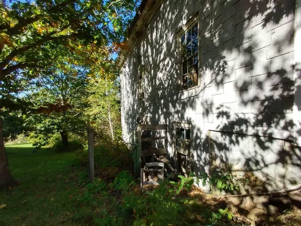 $35,000 | 71 Pittsfield Avenue, Hartland, ME 04943