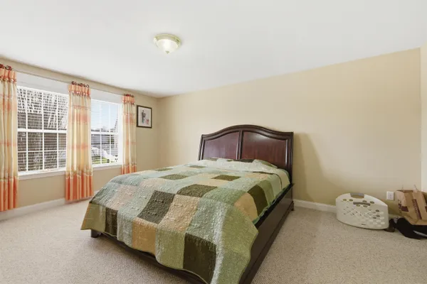 $649,000 | Undisclosed Address, Manchester, NH 03109