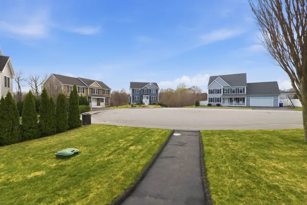 $649,000 | Undisclosed Address, Manchester, NH 03109
