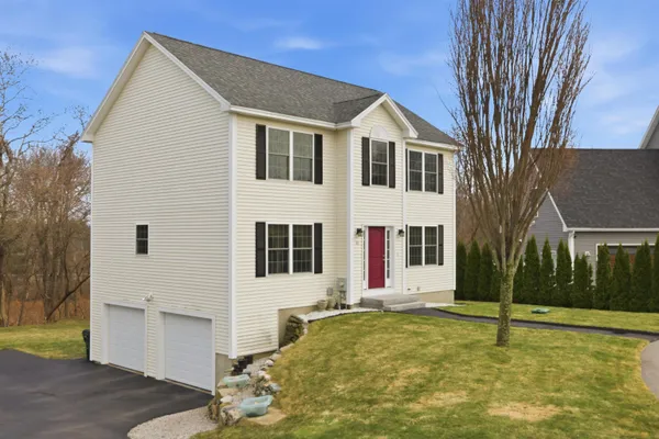 $649,000 | Undisclosed Address, Manchester, NH 03109