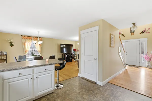 $649,000 | Undisclosed Address, Manchester, NH 03109