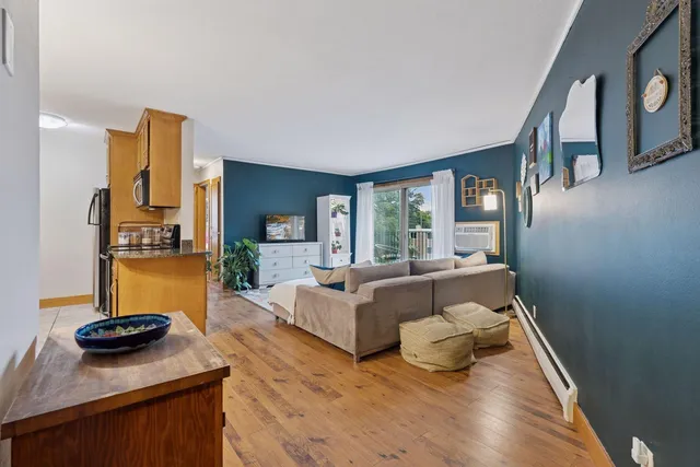 $119,950 | 9143 Olson Mem Highway, Unit 306, Golden Valley, MN 55427