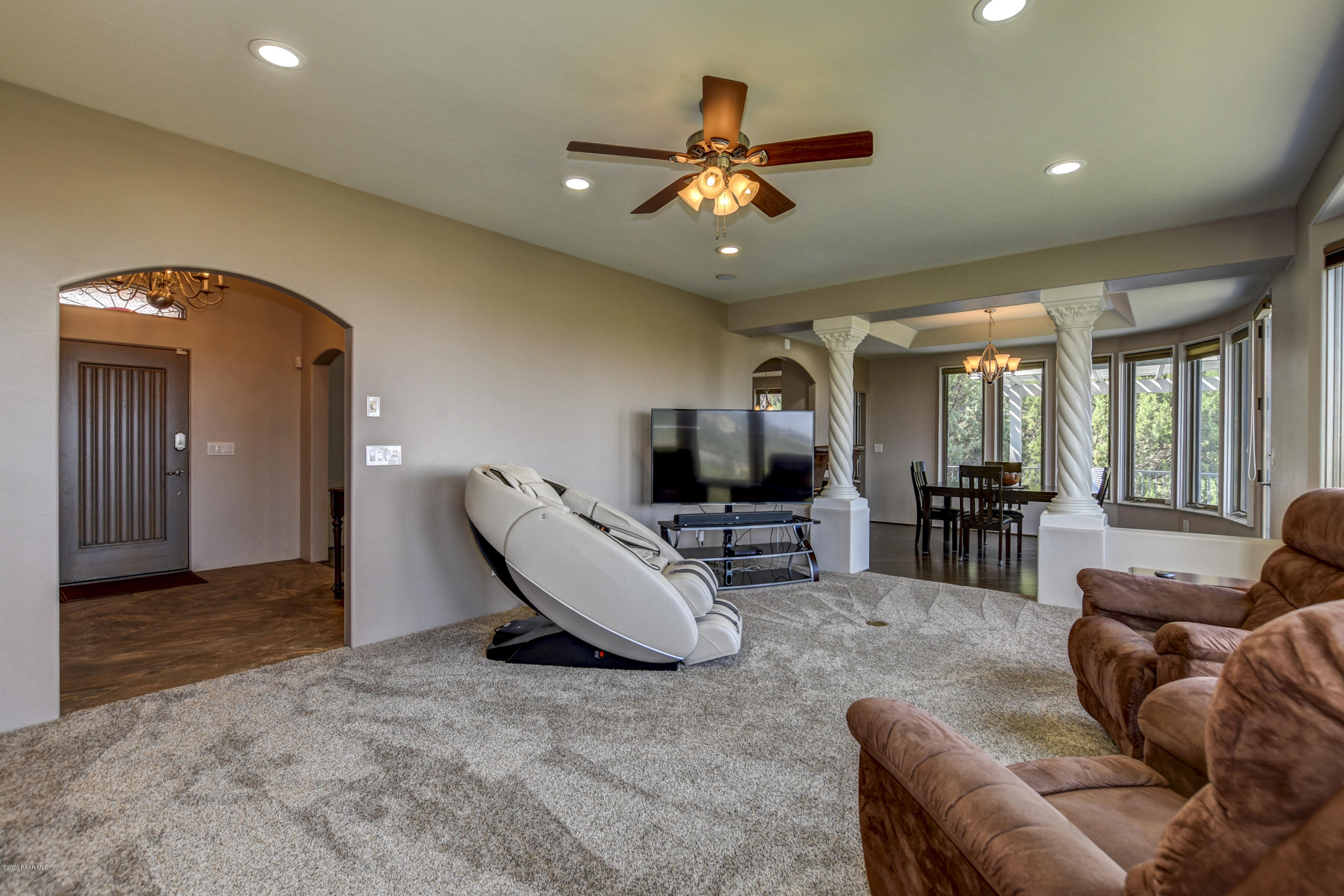 124 Valley Ranch North Prescott, AZ 86303 - Photo 16 of 51 Living Room