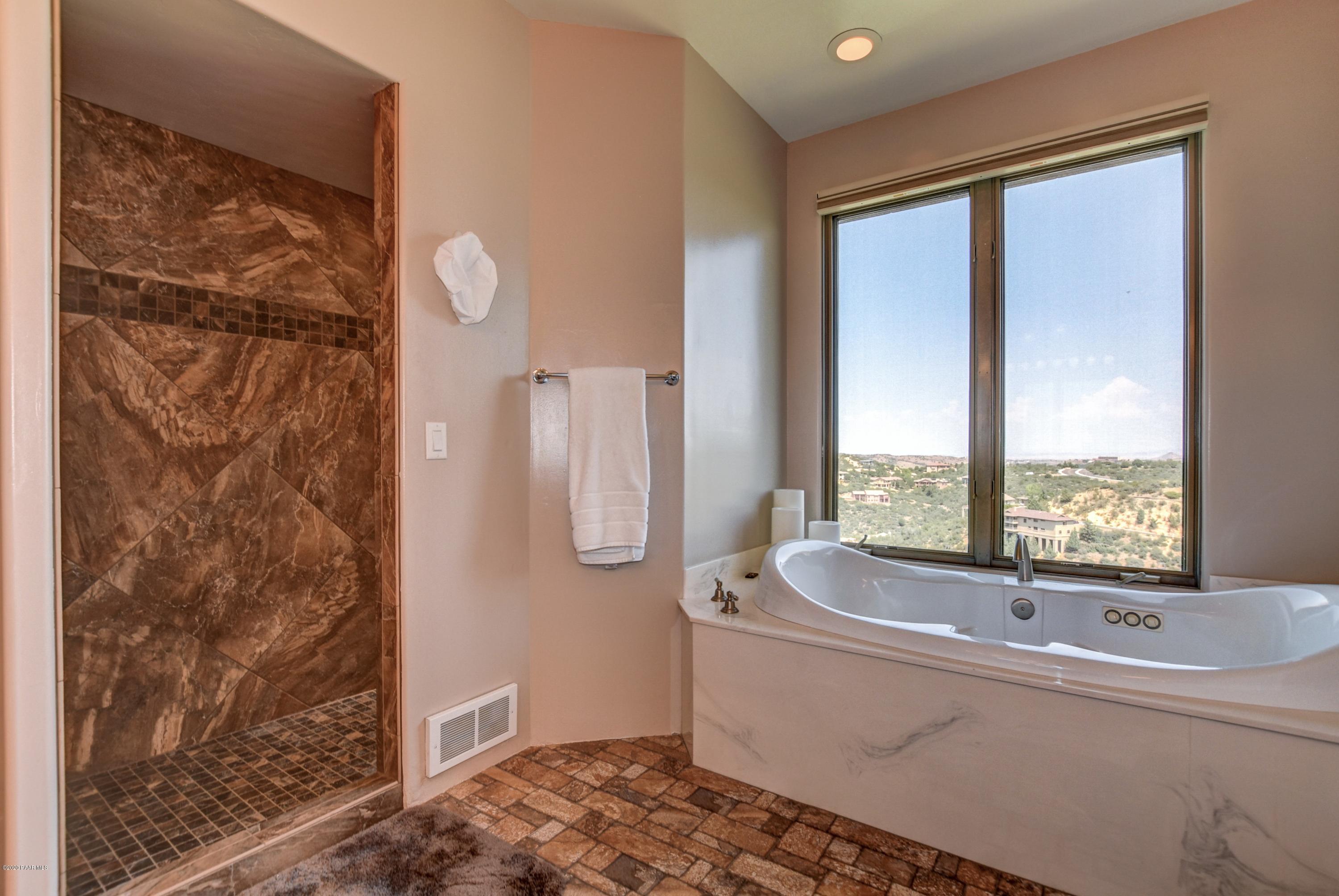 124 Valley Ranch North Prescott, AZ 86303 - Photo 24 of 51 Master Bathroom