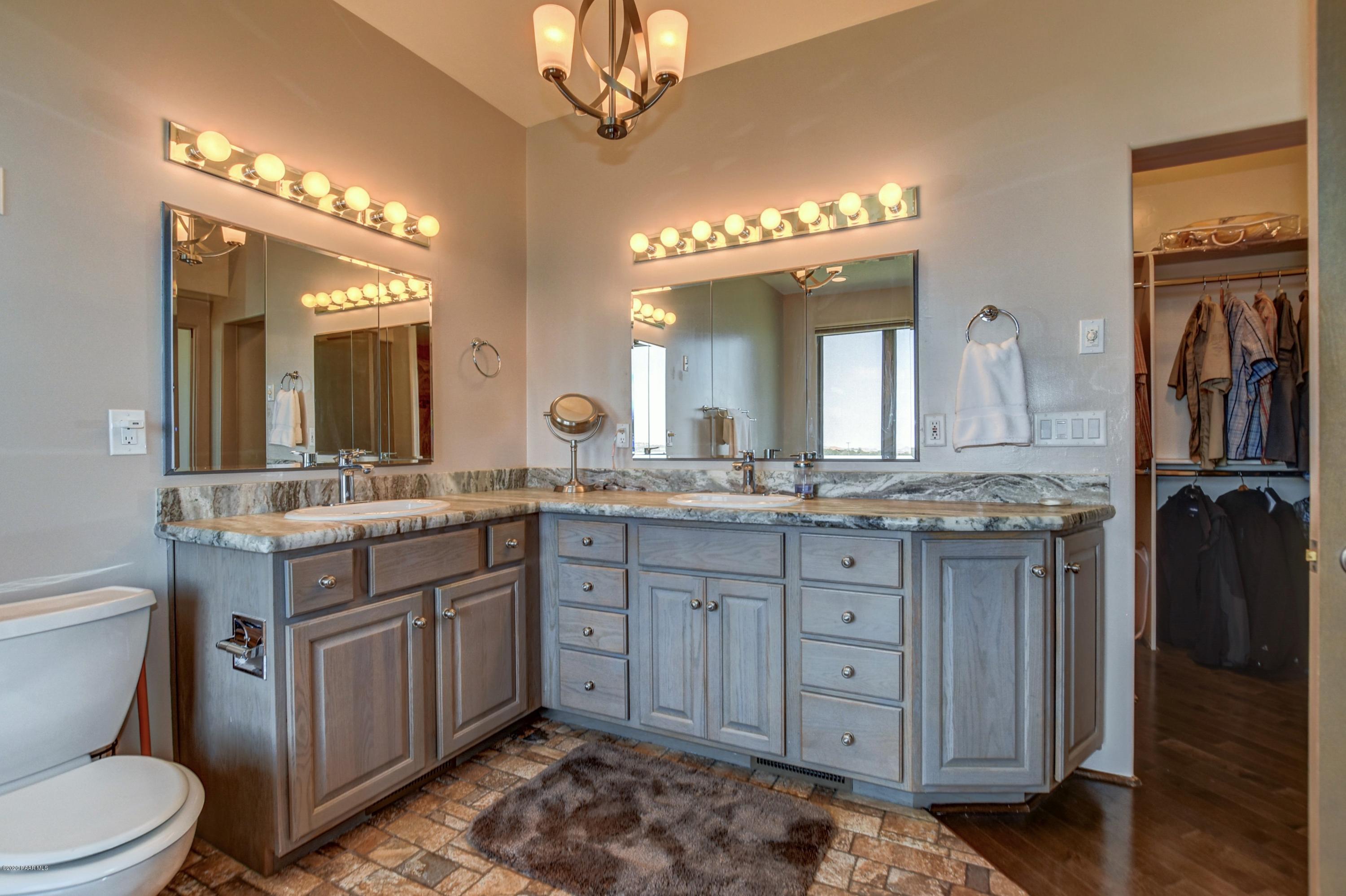 124 Valley Ranch North Prescott, AZ 86303 - Photo 25 of 51 Master Bathroom