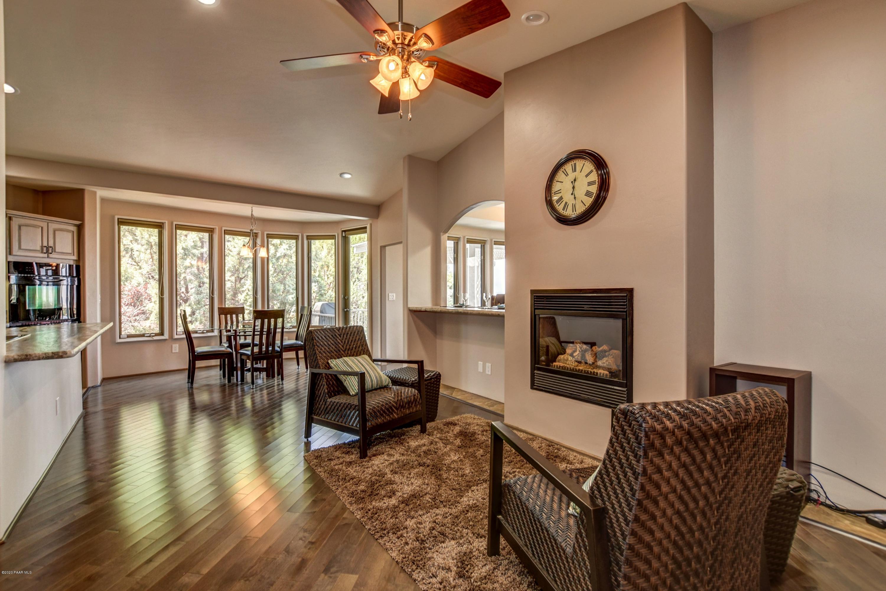 124 Valley Ranch North Prescott, AZ 86303 - Photo 4 of 51 Family Room