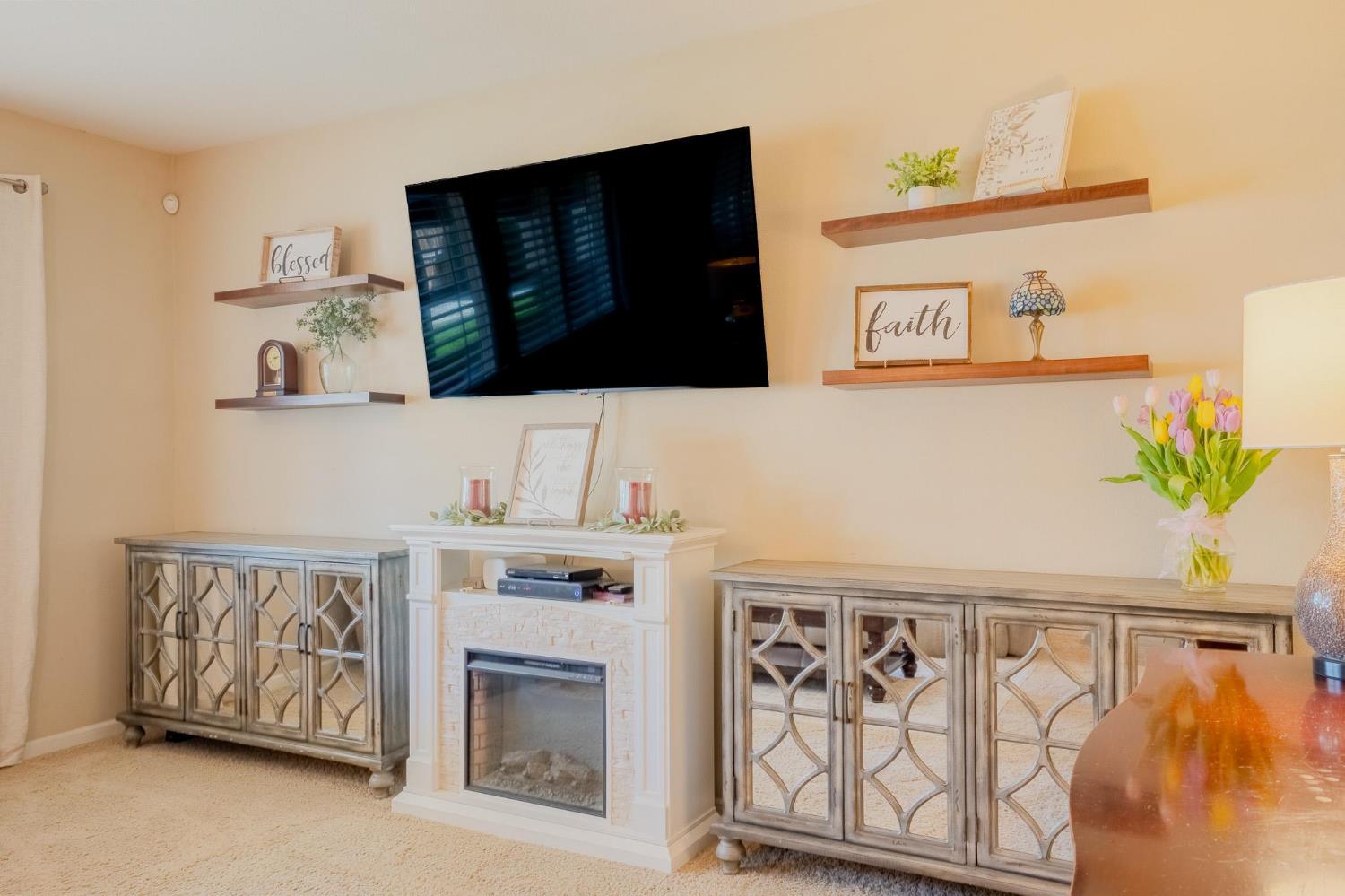 1116 West Muir Way Hanford, CA 93230 - Photo 14 of 54