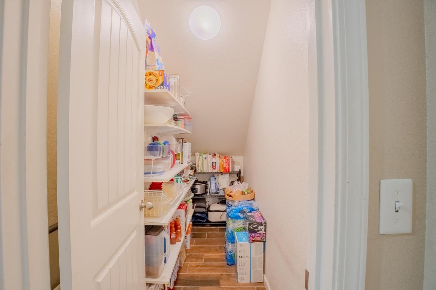 1116 West Muir Way Hanford, CA 93230 - Photo 24 of 54