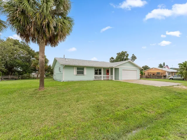 $349,000 | 9186 101st Avenue, Vero Beach, FL 32967