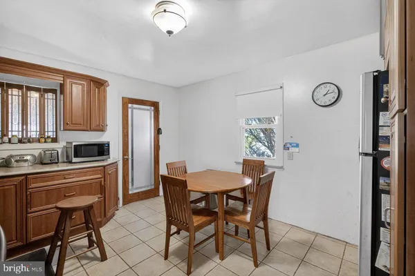 $300,000 | 104 King Avenue, Ewing, NJ 08638