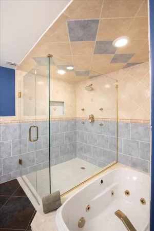 $2,250,000 | 1800 Atlantic Boulevard, Unit 201A, Key West, FL 33040