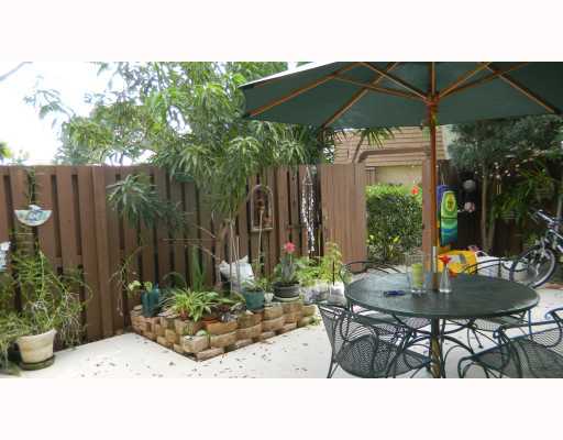 3900 County Line Road, Unit 5B Tequesta, FL 33469 - Photo 1 of 9 Primary Photo