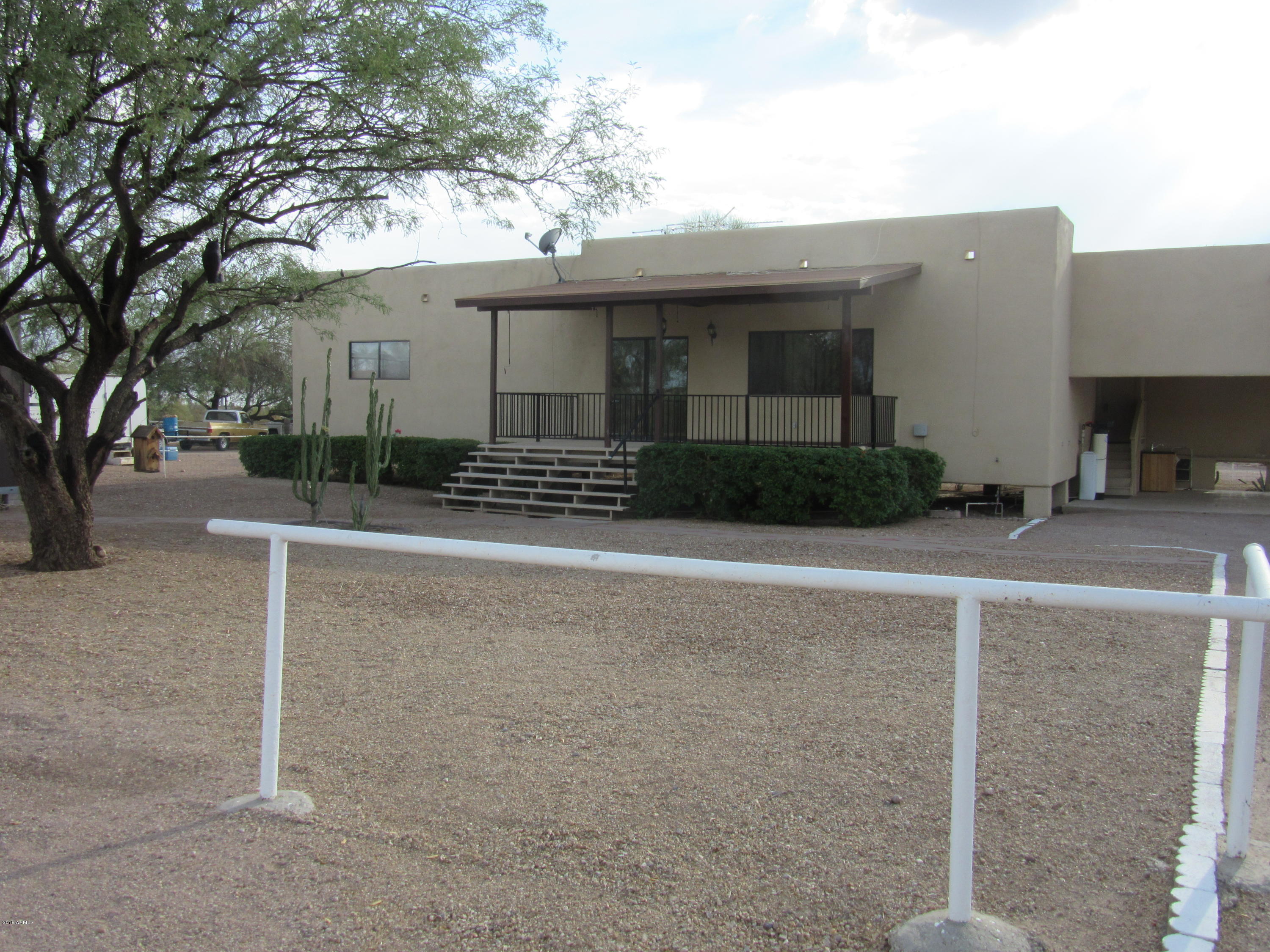 255 North Vista Road Apache Junction, AZ 85119 - Photo 10 of 16 IMG_1472