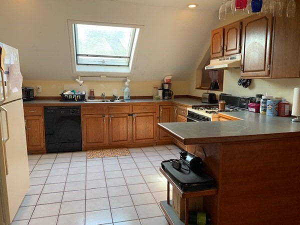 24 Forest Street Fall River, MA 02721 - Photo 19 of 29