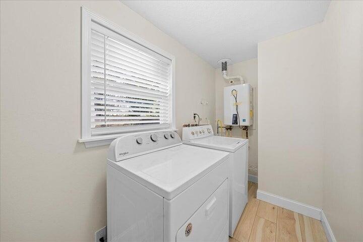 3401 Purdue Street Melbourne, FL 32901 - Photo 17 of 19 a utility room with dryer and washer
