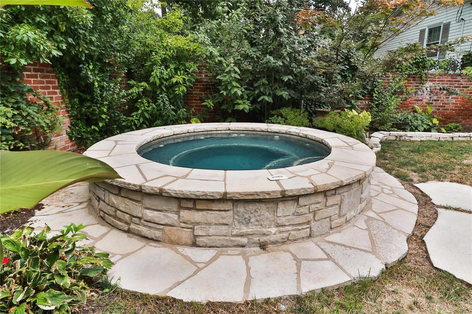 829 Hawbrook Road St. Louis, MO 63122 - Photo 30 of 35