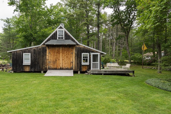 89 Walnut Street Hanover, MA 02339 - Photo 14 of 18 Gallery Image 14