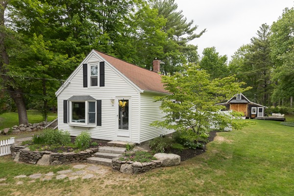 89 Walnut Street Hanover, MA 02339 - Photo 2 of 18 Gallery Image 2